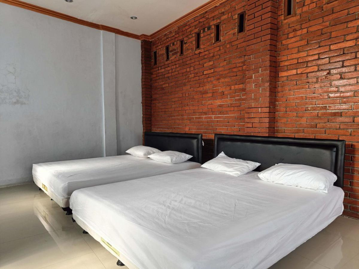 Jogo Segoro Homestay Mitra Reddoorz Near Pantai Sundak Gunungkidul Ngandong 외부 사진