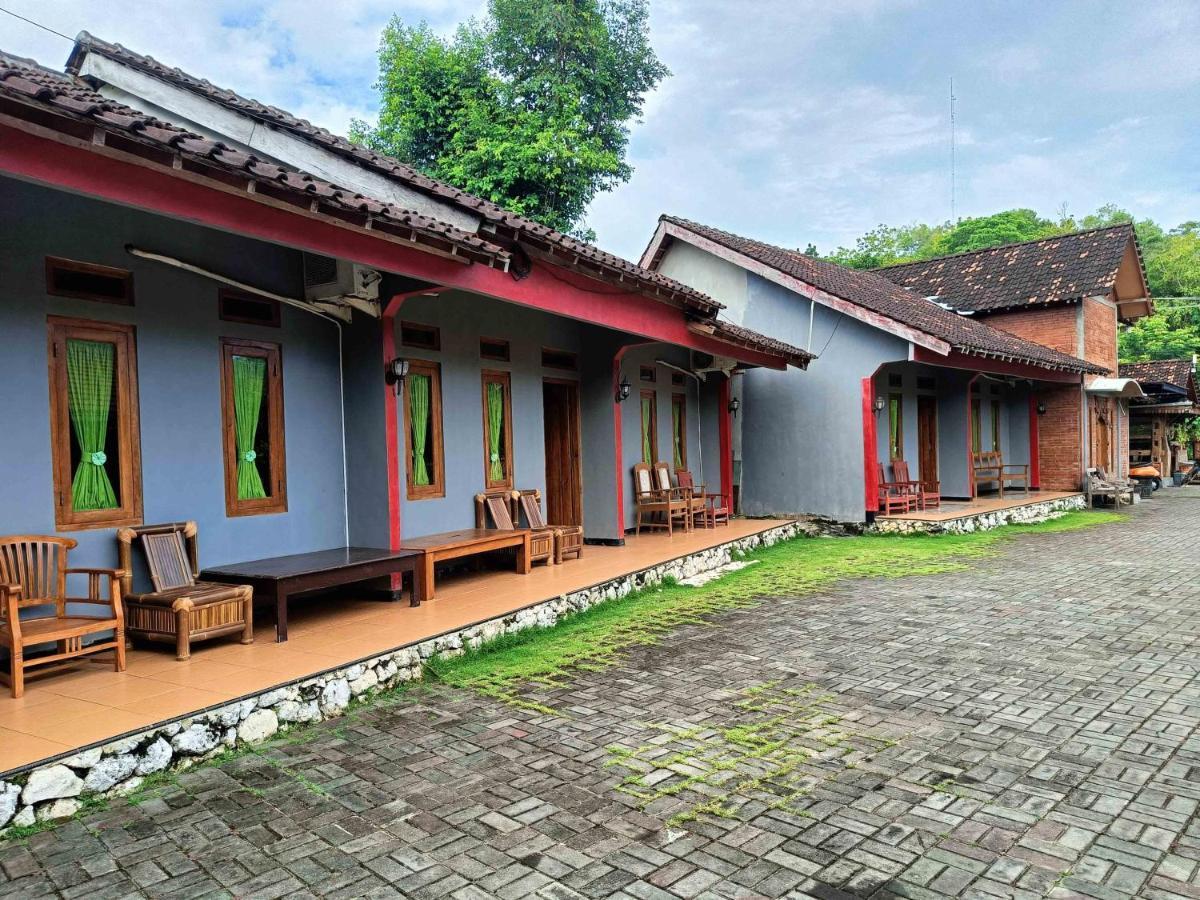 Jogo Segoro Homestay Mitra Reddoorz Near Pantai Sundak Gunungkidul Ngandong 외부 사진